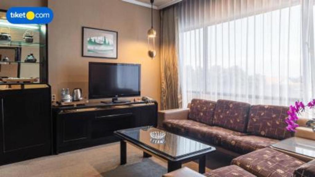 Regent'S Park Hotel Malang Exteriér fotografie